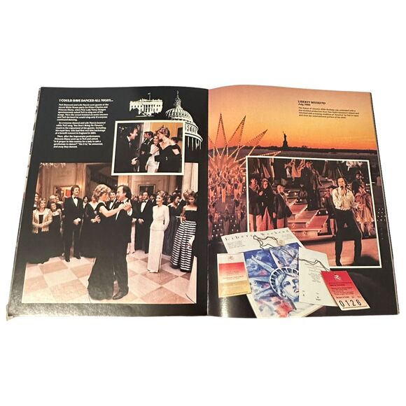 NEIL DIAMOND 1988-1989 Tour Concert Program Souvenir Picture Album Book - Picture 2 of 3